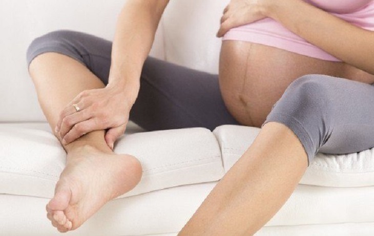 Đau đầu gối khi mang thai, tự khỏi hay phải điều trị?