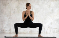 Các tư thế yoga giúp 'mẹ bỉm' giảm cân