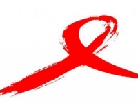 Ăn chung có thể bị lây nhiễm HIV