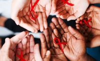 Dải băng đỏ 2018: “Không ai nhiễm HIV bị bỏ lại phía sau”