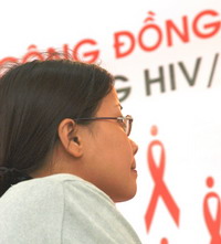 Tỷ lệ phụ nữ nhiễm HIV/AIDS ngày càng tăng